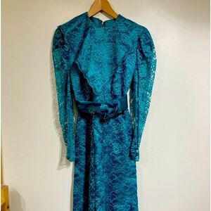 Lace Dress in Teal